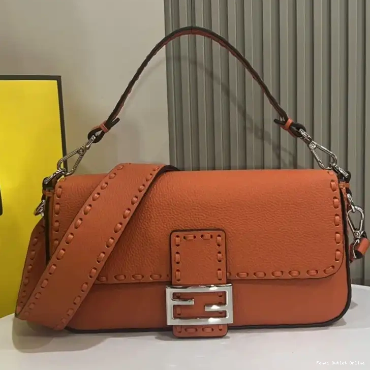 Affordable Selleria Fendi Orange Medium Cuoio In Romano Leather Bag Baguette 0617